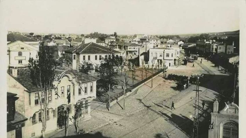 Old photograph of Eskişehir city center before modernization