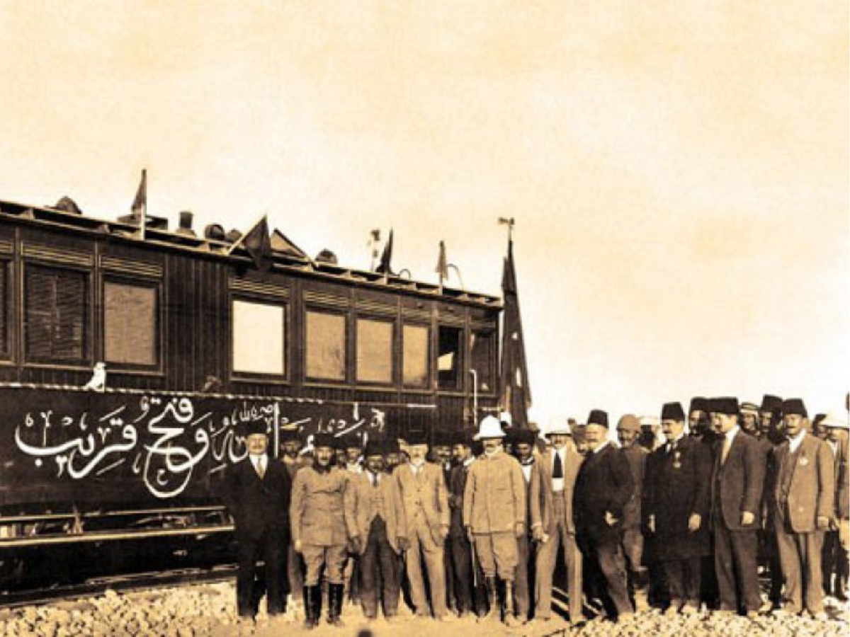 1750 год железная дорога. Железная дорога Османской империи. Стамбул Хиджаз железная дорога. 1899 Году багдадской железной дороги. Железная дорога Стамбул Медина.