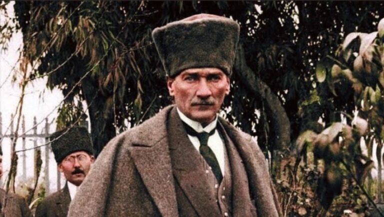 How did Mustafa Kemal Atatürk got named?