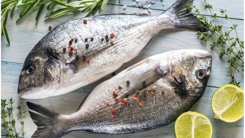Frischer Fisch auf einem t&uuml;rkischen Markt