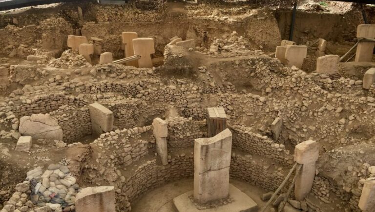 Read more about the article Göbeklitepe