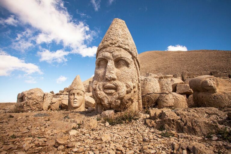 Read more about the article Mount Nemrut: A Comprehensive Guide
