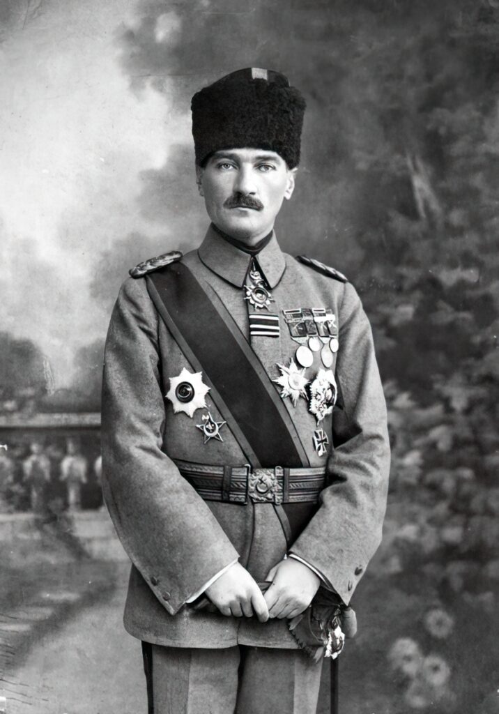 Mustafa Kemal Ataturk u ranom životu 11
