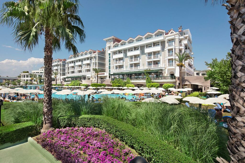 Trendovski hotel na plaži Aspendos