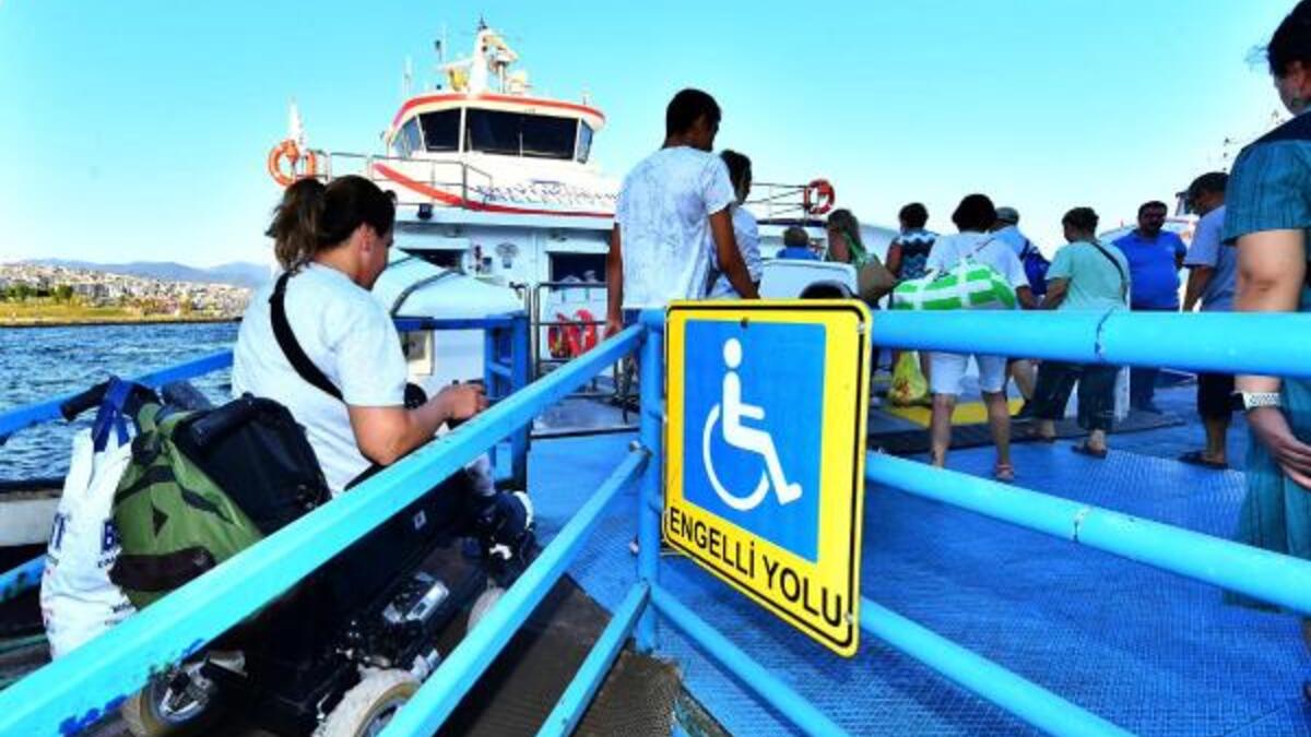 Istanbul ferry Accessibility