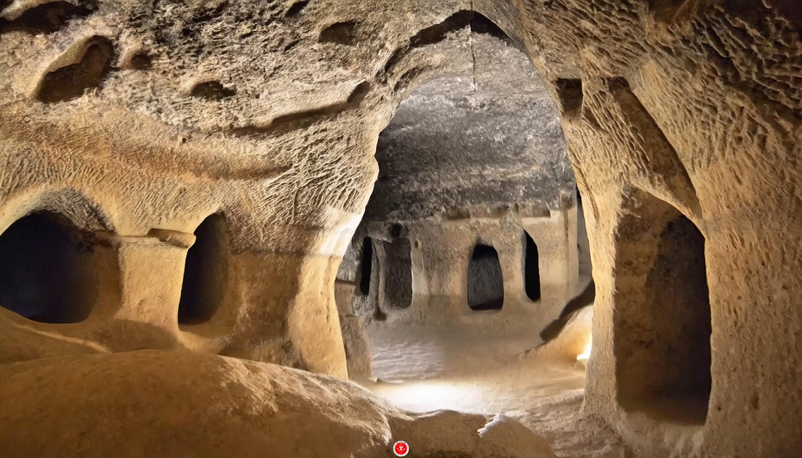 La città sotterranea della Cappadocia in scala